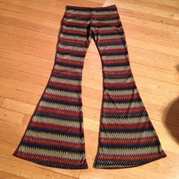 TRADED Hippie Boho Zig Zag High Waist Bell Bottoms