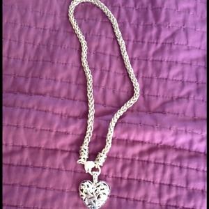 Heart carved necklace rope