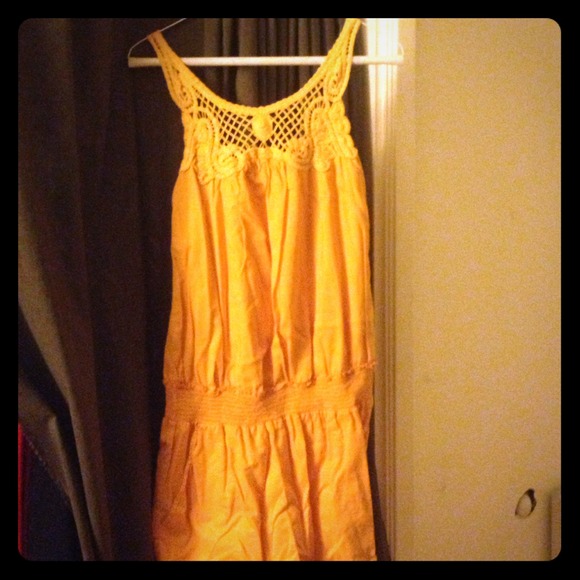 Bcbg crochet gold dress 4
