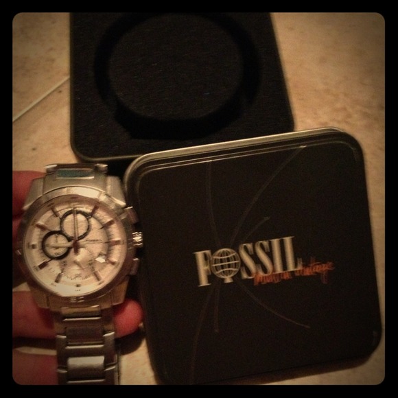 Fossil watch