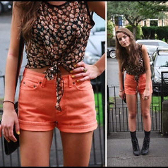 7 for all Mankind high waisted shorts - Picture 4 of 5