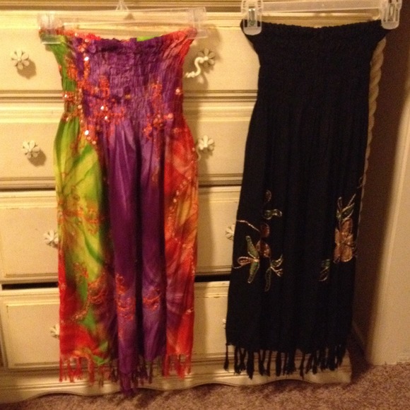 Two summer dresses - Picture 2 of 2