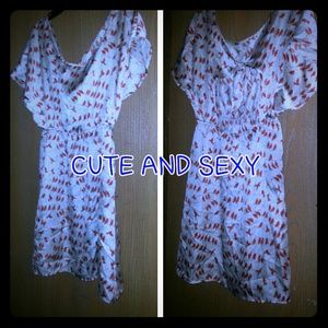 Cream with sheek orange birds w/ back out