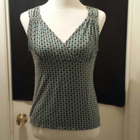 Beautiful teal spandex ladies top