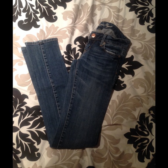 TRADED - Picture 2 of 3