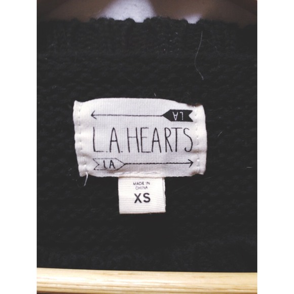 ✖️TRADED✖️LA hearts color block sweater - Picture 2 of 2