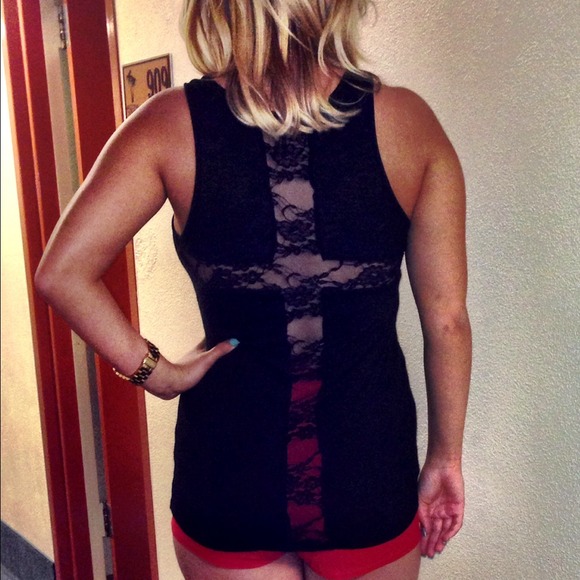 Tank top - Picture 1 of 3