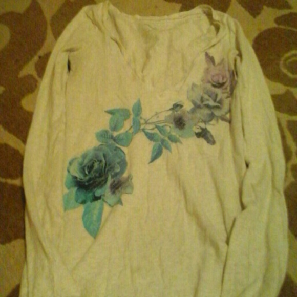 American Eagle long sleeve