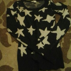 So brand star sweater