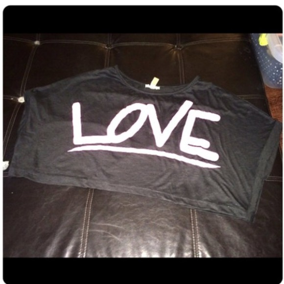 LOVE Tee - Picture 2 of 4