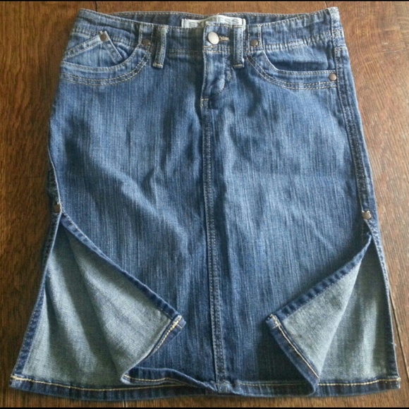 Express jean skirt w/side slits