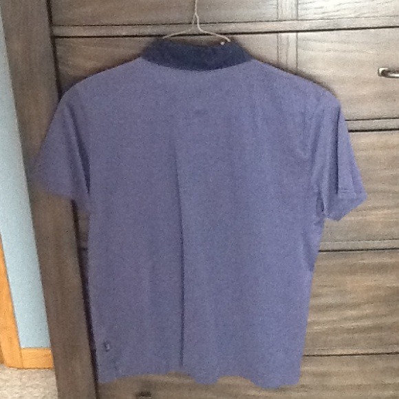 Hugo boss half button - Picture 2 of 2