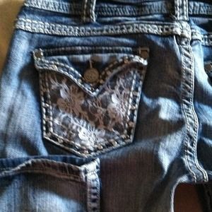 Cowgirl tuff lacy bling jeans. Almost new!