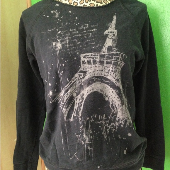 Black long sleeve sweater
