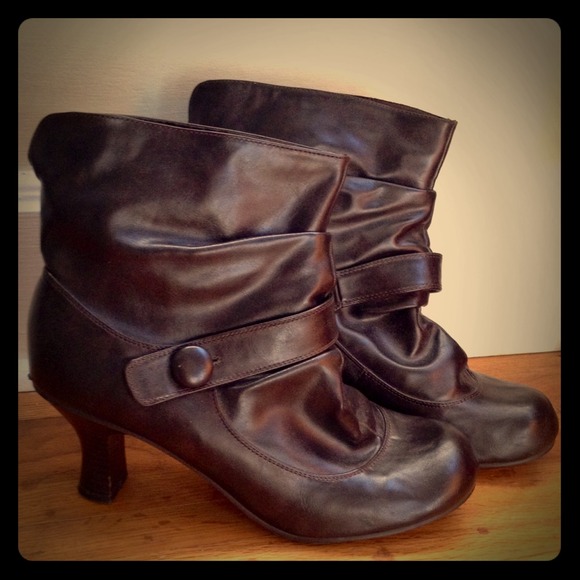 ⭐️Final Sale! Brown Ankle Booties