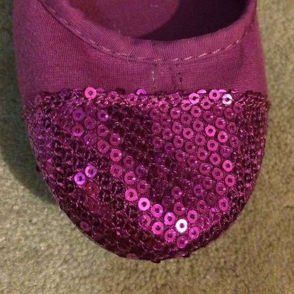 Purple flats - Picture 2 of 2