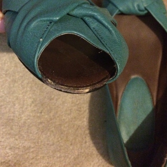 Teal open toe flats - Picture 2 of 2