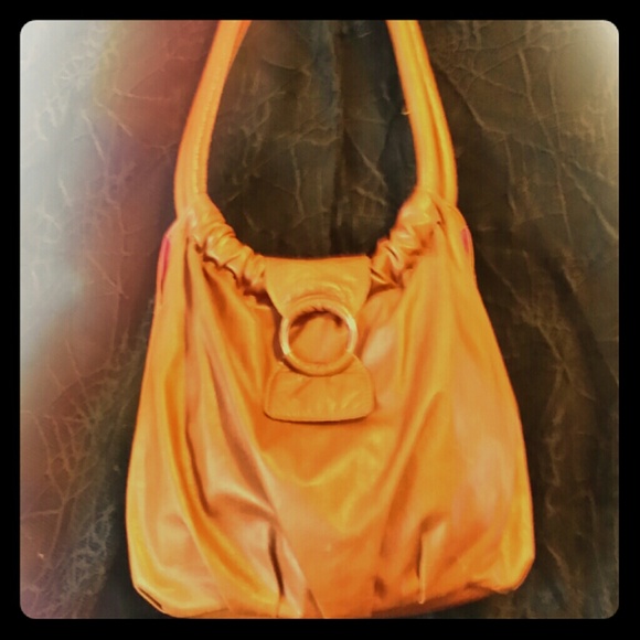 Allison Burns, Los Angeles...purse