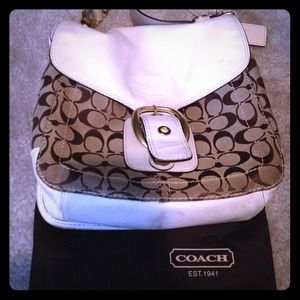 💯Auth. Coach  Bleeker Signature large flap OBO!!!