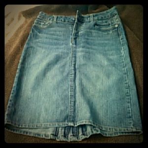 Denim skirt