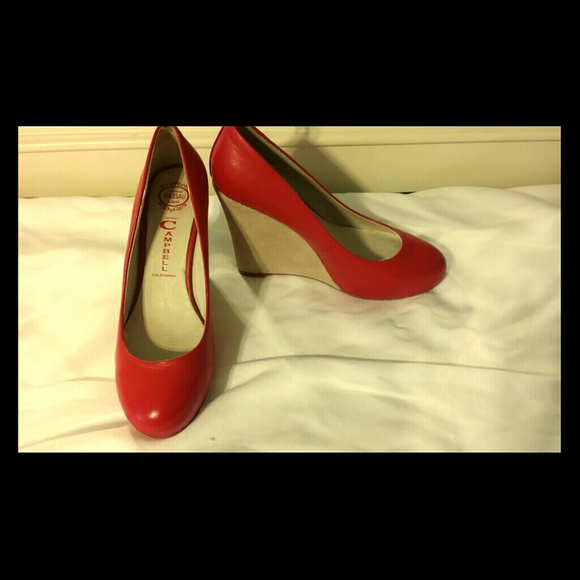Jeffery Campbell red wedge 8.5