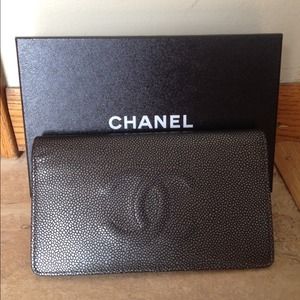 Chanel wallet