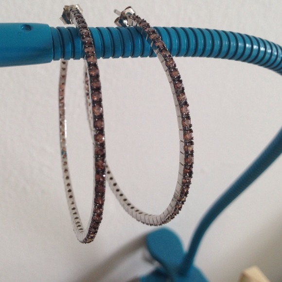 Jewelry - zirconian earings - Picture 3 of 3