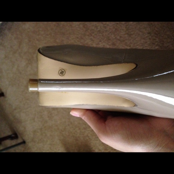 Nude heels - Picture 4 of 4