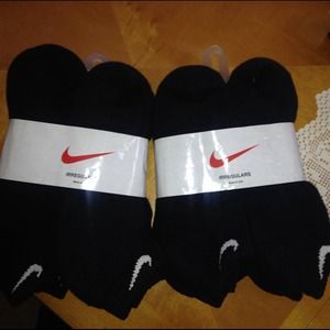 Men's 8-12 Nike Irregular Socks