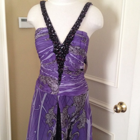 Tony Bowls Evenings prom/formal gown - Picture 2 of 4