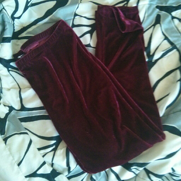 ❌SOLD❌90s grunge maroon velvet leggings