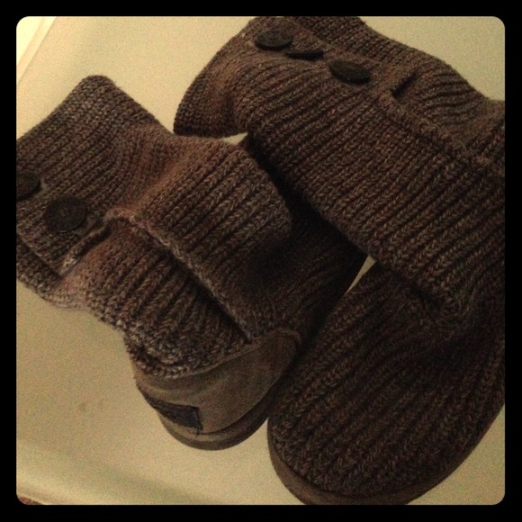 Authentic crochet uggs