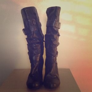 Slouchy boots