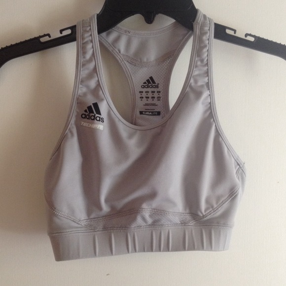 NWOT Adidas techfit sports bra