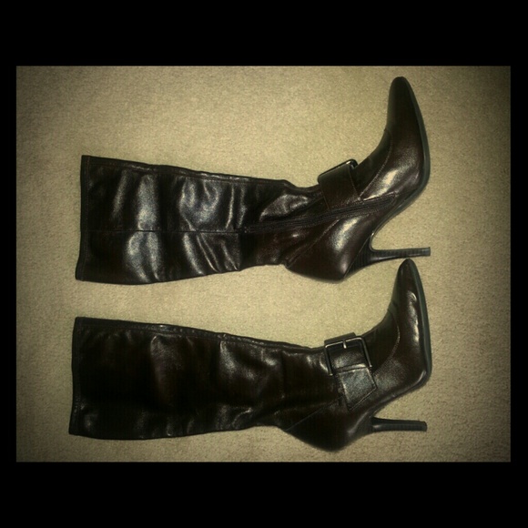 Dark brown Jessica Simpson boots