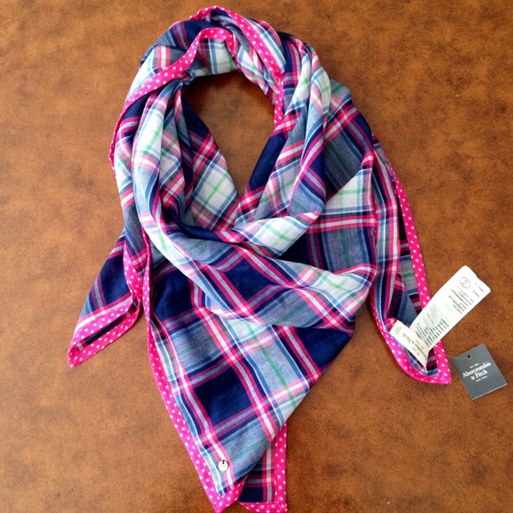 Abercrombie & Fitch Plaid Square Scarf