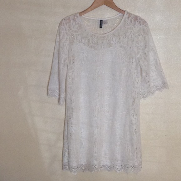 Lace dress