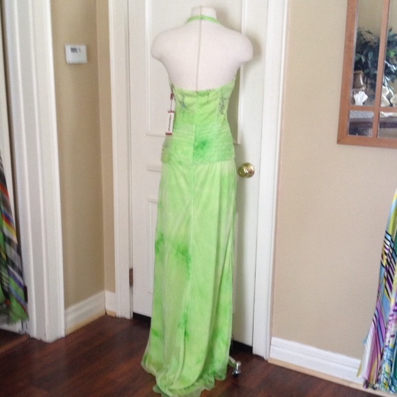 La Femme prom/formal gown - Picture 3 of 4
