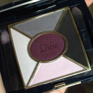 Dior eyeshadow