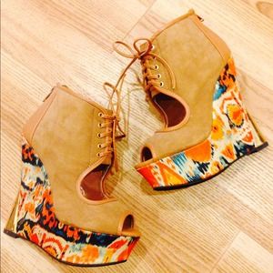 Caramel  wedges with blue and orange accents