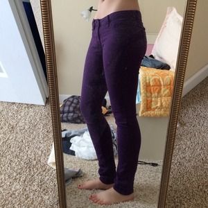 Purple skinny jeggings (Bullhead)