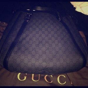 Authentic black Gucci purse