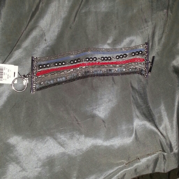 Express Multi Bracelet - Picture 2 of 3