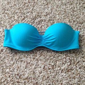 🚫SOLD🚫 Bandeau Bikini Top