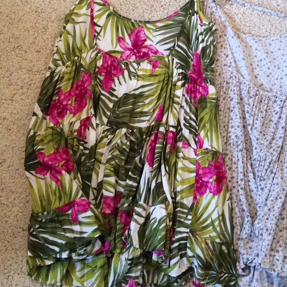 Hawaiian jada only 55 on paypal!