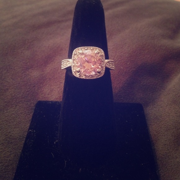 Size7 Light Pink Rose 2+ct Ring