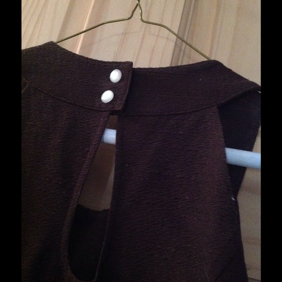 BROWN DRESS - Picture 3 of 3