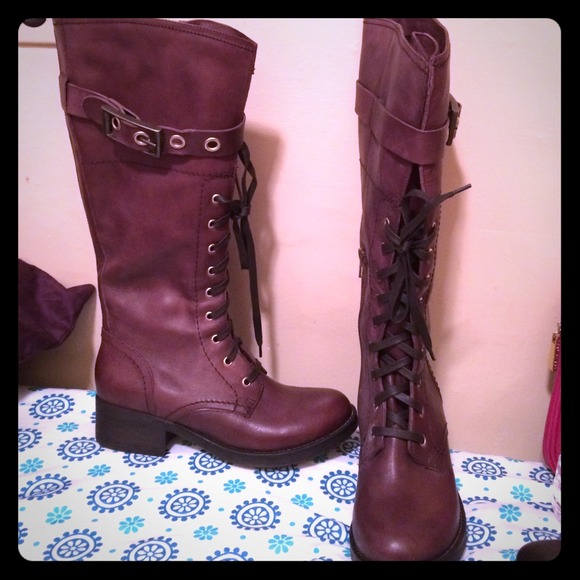 BRAND NEW COMBAT BOOTS!