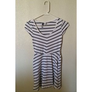 ✨ REDUCED ✨ Stripped Dress.
