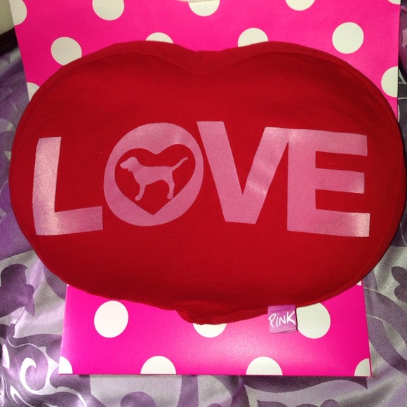 ✋SOLD!!!!PINK love pillow - Picture 2 of 2